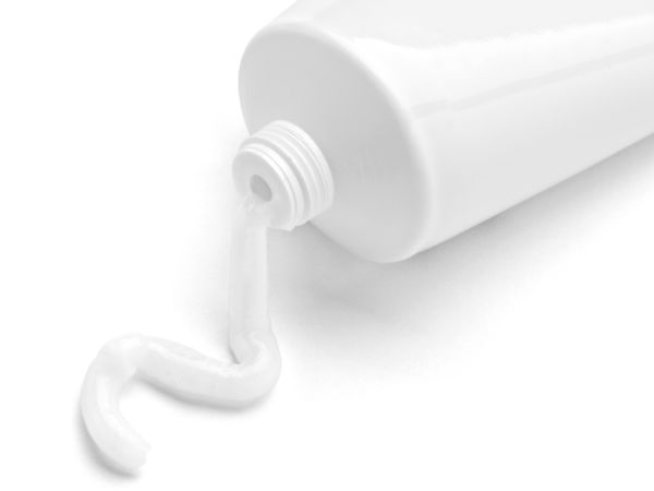 Parapharmacie vente en ligne de produits Pommades Rhumes / Etats Grippaux