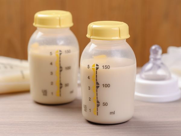 Parapharmacie vente en ligne de produits Biberons / Tétines Allaitement
