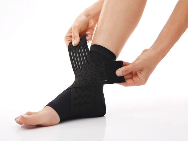 Parapharmacie vente en ligne de produits Chevillières Orthopédie / Matériel / Bandes