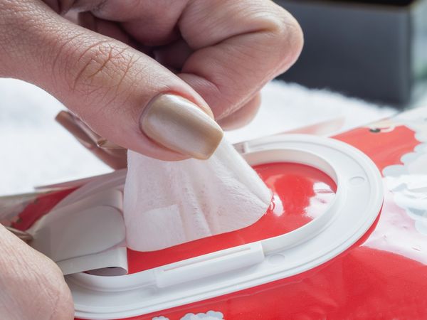 Parapharmacie vente en ligne de produits Lingettes Intimes Voyages