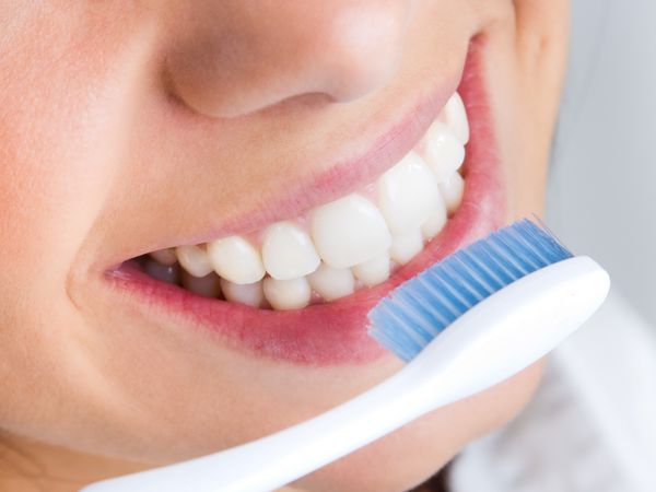 Parapharmacie vente en ligne de produits Manuelles Brosses à Dents