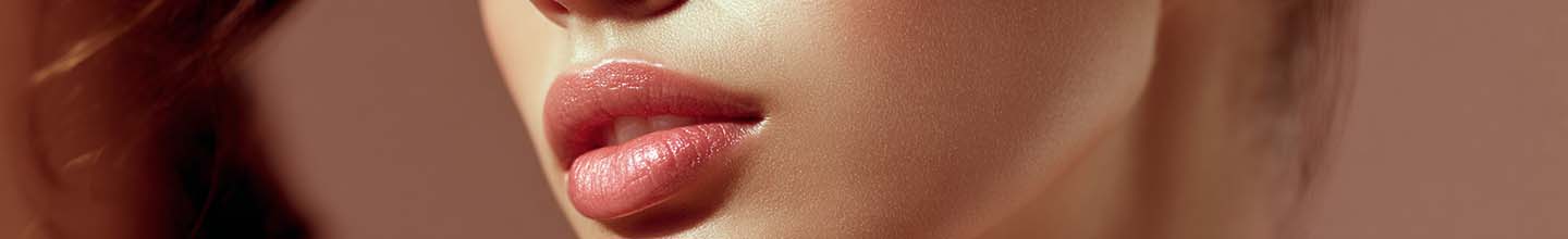 Quel gommage visage les dermatologues recommandent-ils ?